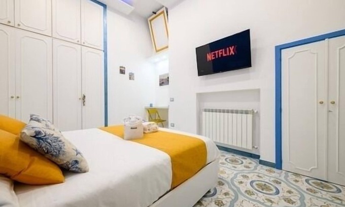 San Ferdinando Apartment | Delightful apartment located one minute from Lungomare Caracciolo