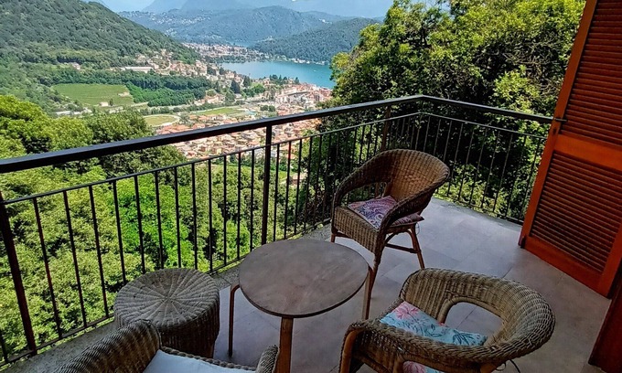 Viconago Villa | Delightful 4-bedroom villa with Lake Lugano view - up to 10 people