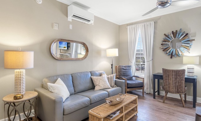 Seacrest Beach Apartment | Delightful studio on 30A between Rosemary Beach and Alys Beach