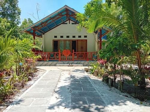 Nuhu Roa House | Delima Cottage New Room