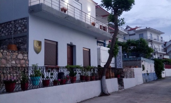 Skala Marion Apartment | Deluxe apartment with sea view.