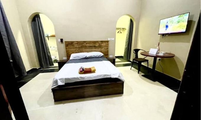 Ashaiman Apartment | Deluxe ensuite apartment