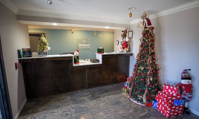 Morgan City Hotel | Deluxe Inn & Suites Morgan City