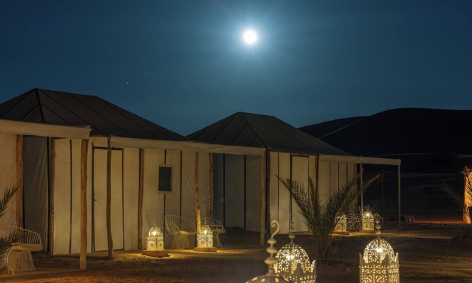 Rissani RV Rental | Deluxe King Tent