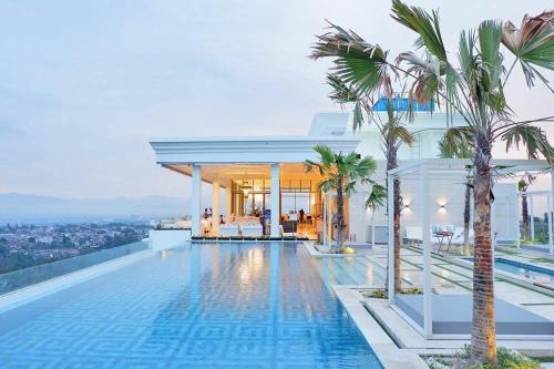 Hegarmanah Apartment | Deluxe Room @ ArtDeco Luxury Hotel & Residence By Parker House