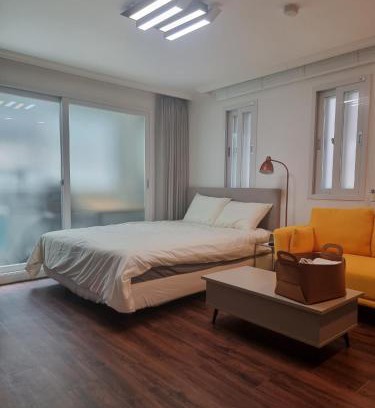 Sinsa-dong Villa | Deluxe room