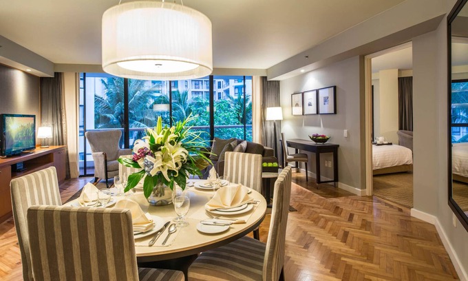 Chong Nonsi House | Deluxe Two-Bedroom Suite