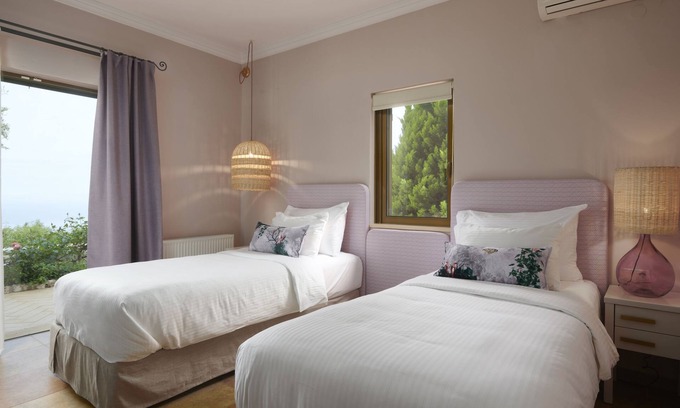 Kavallos Villa | Deluxe Villa With Private Pool - with Panoramic View, Art Blue Villas