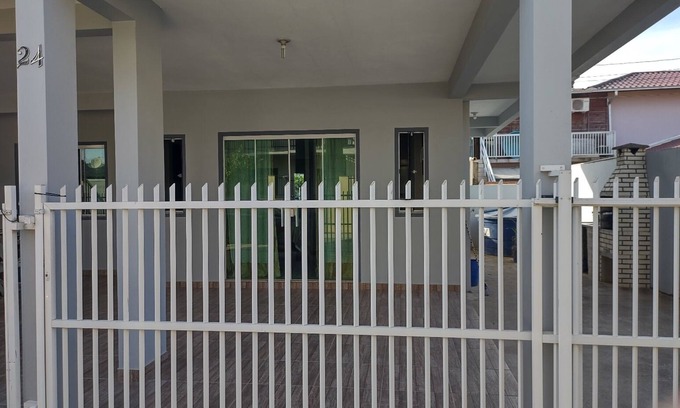 Penha Apartment | Denir and Karla apartments (near Beto Carrero Park)
