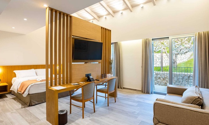 Artemisia Bed & Breakfast | Denthis Mountain Escape - Cozy Retreat in Taygetos