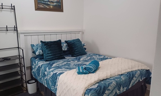 Secunda House | Deo Gloria Guesthouse
