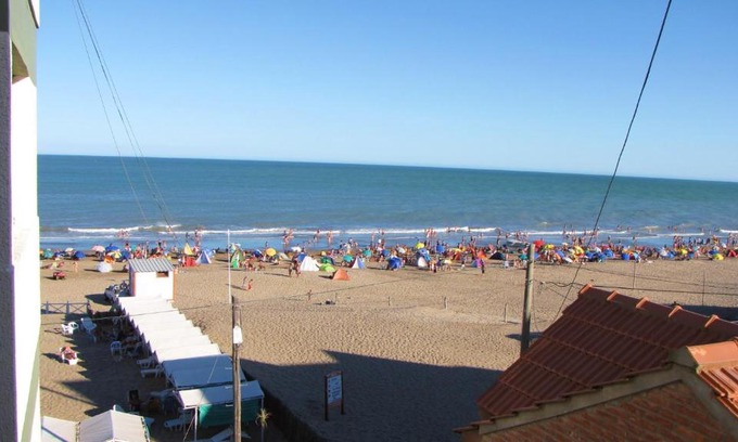 Villa Gesell Apartment | Departamento Villa Gesell Centro Sobre Playa y 114 Vista al Mar