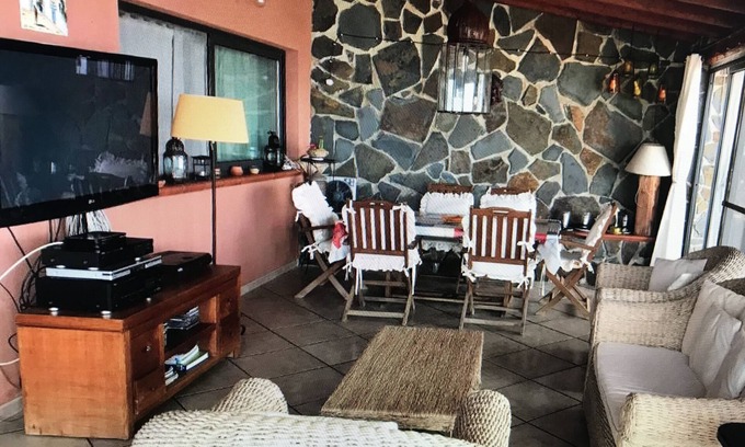 San Nicola l'Arena House | Dependance of about 100 square meters, with swimming pool shared with the owners.