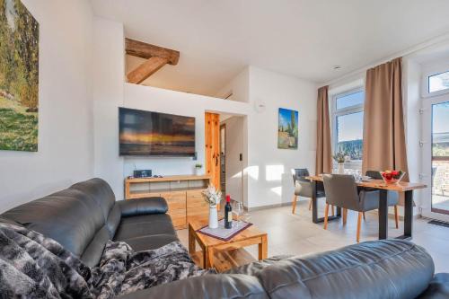 Pudagla Apartment | Der Schlosshof - 03