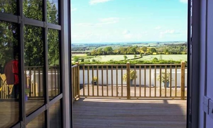 Burythorpe Cottage | DERWENT COTTAGE, family friendly, country holiday cottage in Malton