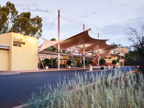 Yulara Hotel | Desert Gardens Hotel