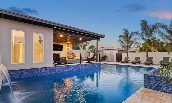 Shea North Estates House | Desert Horizon | Waterslide, Gameroom, Golf Simulator, Private Casita & Pool