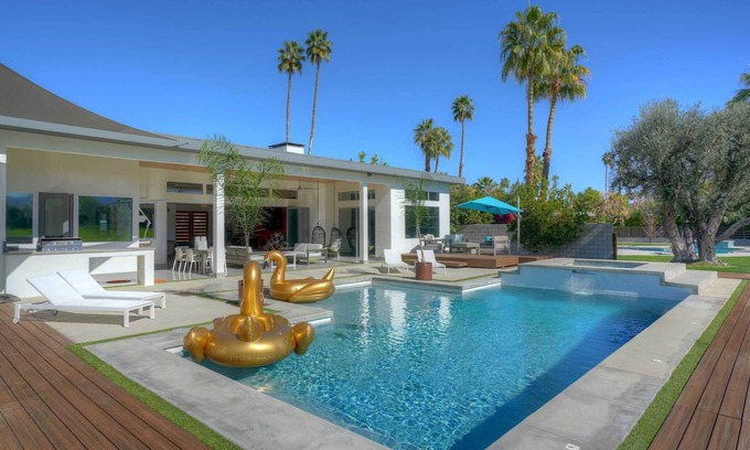 Indian Canyon House | Desert Serenity -As Seen on TV! A&E's VACATION RENTAL POTENTIAL