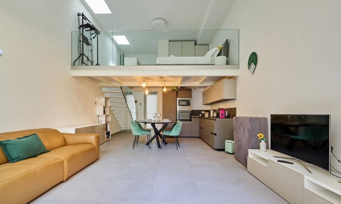 Cagnola Apartment | Design Loft with Private Garden | Portello