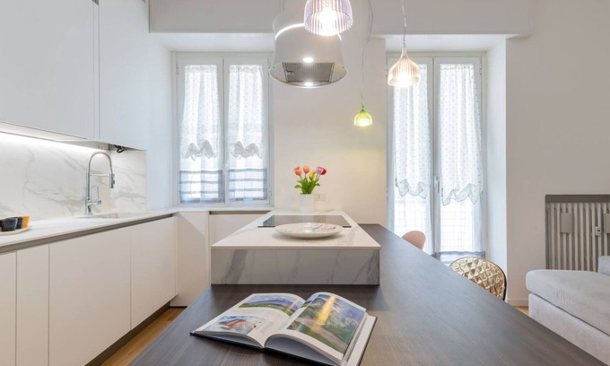 Fiera Apartment | Design Premium apartment in center Milan-HomeUnity