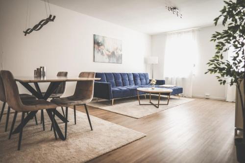 Oberdorla Apartment | Designer Apartment in Sinsheim Summer Sale