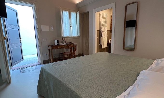 Bernalda Bed & Breakfast | Designer B&B, near the sea and Matera, with outdoor pool, garden and spa