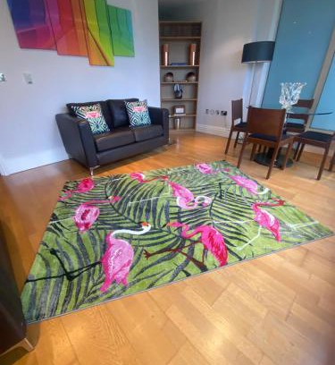 Sands End Apartment | Desirable, Fashionable 2bed Flat in Chelsea
