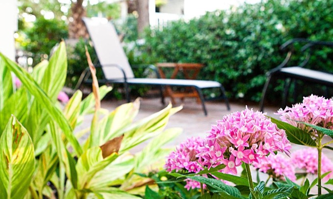 Tybee Island Hotel | DeSoto Beach Gardens