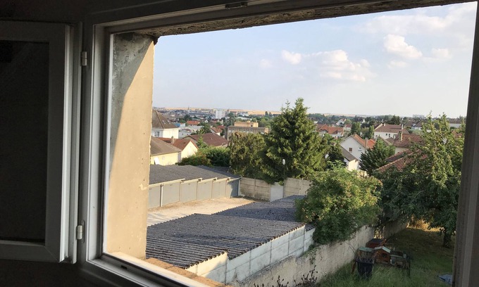 Auxerre House | Detached house, comfortable, near downtown, hospital, hypermarket, .
