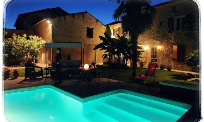 Tourriers House | Deux Chambres d'Hôtes dans charmante longère Charentaise