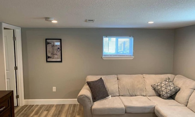 Dupont House | DIA HideAway -2BR, 15 min from DIA DT, Anschutz MD