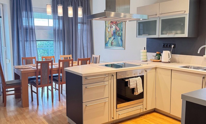 Slivenec Villa | DiamondVilla, 4 bedroom Apartment, garden & spa