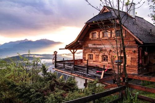 Ferndorf Ski Chalet | Die Mirnockhütte