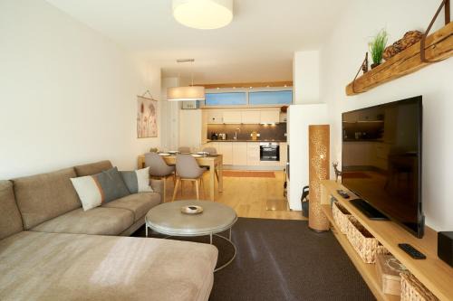 Tauplitz Apartment | die Tauplitz Lodges - Wasserfall Lodge C2 by AA Holiday Homes