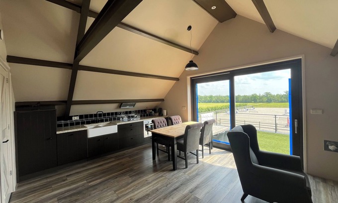 Jubbega Apartment | Dieren, vrij uitzicht en privacy