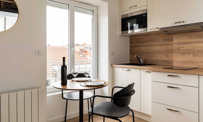 Charpennes - Charmettes Apartment | Dify Lucky - 10 Min Centre de Lyon