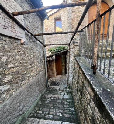 Pietrelcina Bed & Breakfast | Dimora Forgione B&B - Pietrelcina