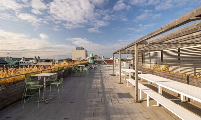 Oslo City Centre Apartment | Dinbnb Apartments I 500m to Oslo Central Station I Gym & Roof Terrace