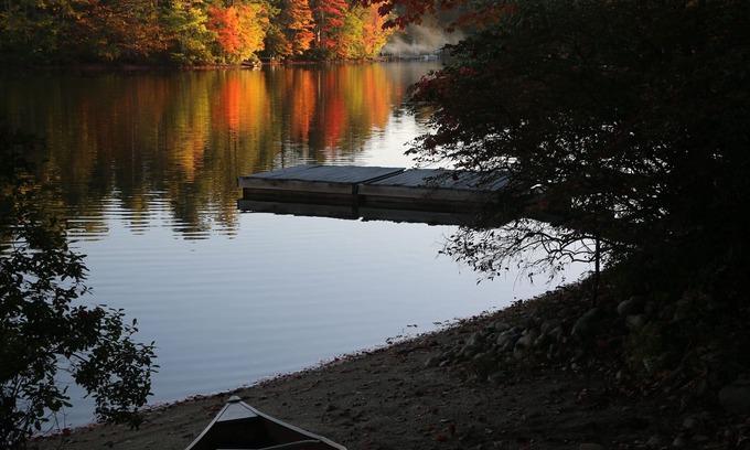 Wakefield House | DIRECT Lake Waterfront - Peace and quiet; dog friendly!