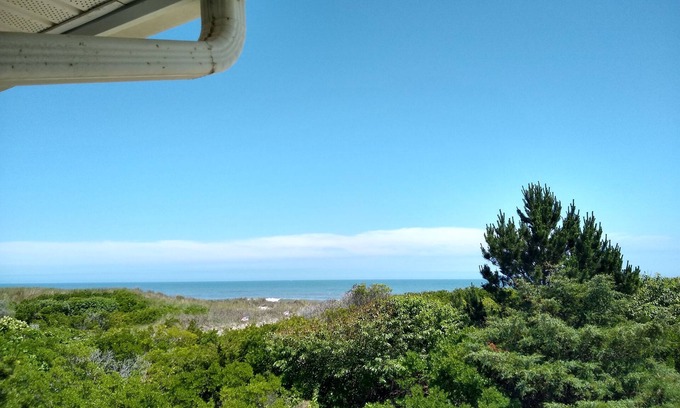 Brigantine Condo | Direct Ocean Facing Unit in Ocean Front Complex - Just steps to Beach