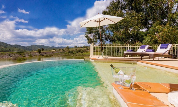 Sao Bartolomeu de Messines Villa | Discover peace and relaxation in the Algarve