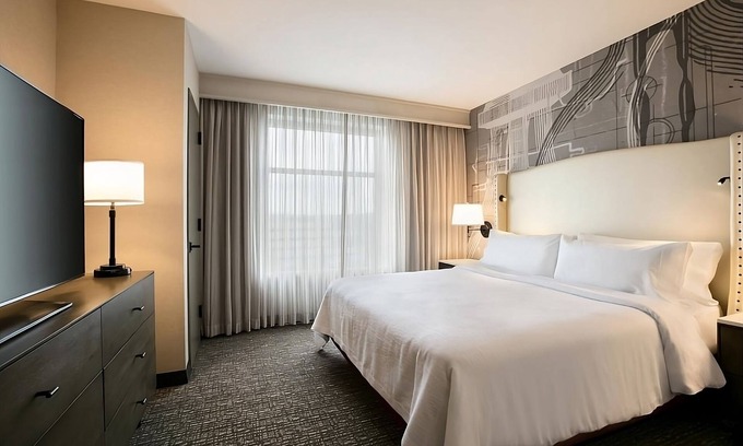 Berkeley Heights Hotel | Discover Relaxation and Joy! Free Breakfast, Indoor Pool, Pets Allowed!