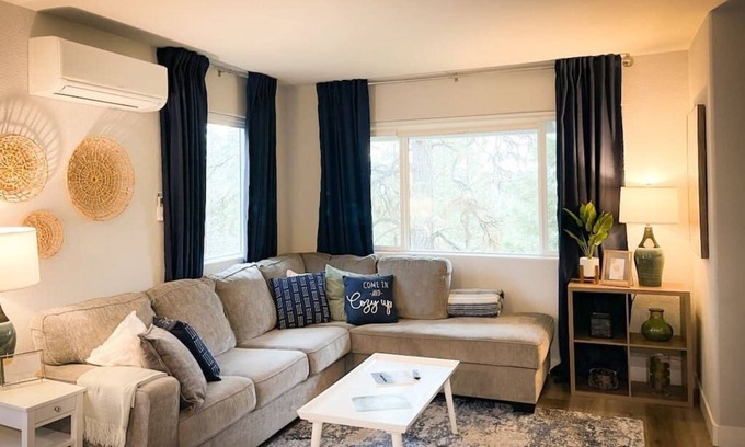 Apple Hill Condo | Discover the outdoors, 1st Apple Hill exit, Tahoe