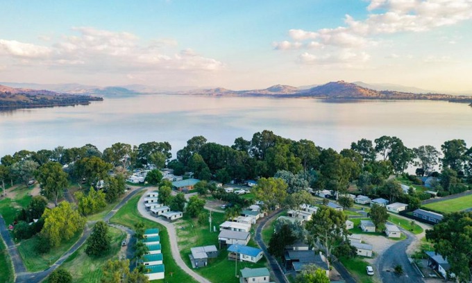 Lake Hume Village Resort | Discovery Parks - Lake Hume, New South Wales