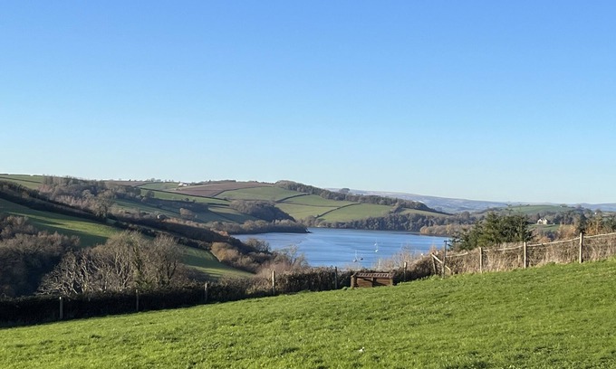 Dittisham Apartment | Dittisham 3 Bedrooms