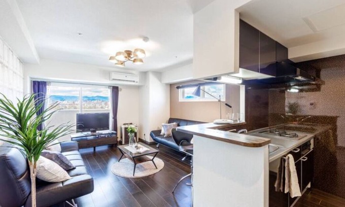 Shiroishi Apartment | Divine
