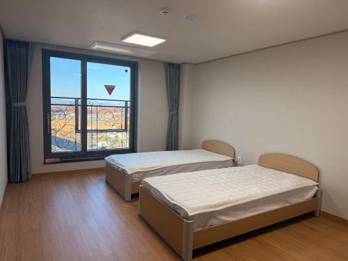 Paju Bed & Breakfast | DMZ Hotel & Tour Guide