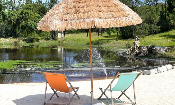 Coruche Cottage | DoAguaBoa, red lodge