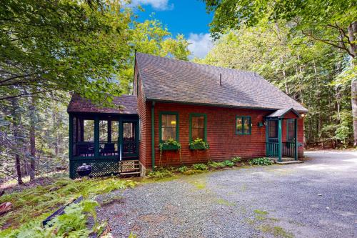 Center Harbor House | Dog Cove Cottage