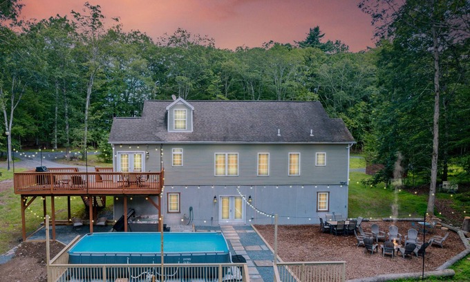East Stroudsburg House | Dog Friendly Farmhouse w/Pool, Hot Tub, Fire Pit
